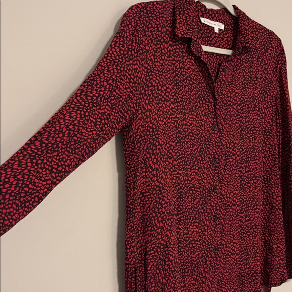 Melissa Newton animal print button down blouse size petite small - Picture 3 of 6